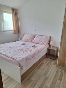 Ένα ή περισσότερα κρεβάτια σε δωμάτιο στο Apartman Josipa