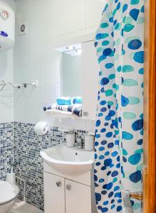 Ένα μπάνιο στο Résidence Riviera beach