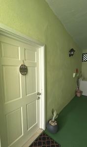 Afbeelding uit fotogalerij van Chic City Apartment in Castries