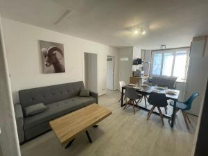 Χώρος καθιστικού στο Villa Laudouze +14 φωτογραφίες