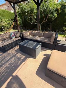 Et opholdsområde på Villa Dopimar