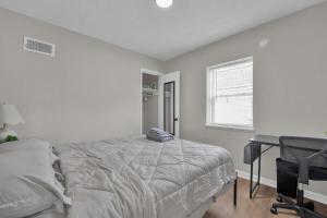 Gallery image of Modern 3BR Near Downtown & Casino, Pet-friendly, Fast Wi-Fi, Laundry in Columbus