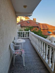 A balcony or terrace at Exotic Guest House