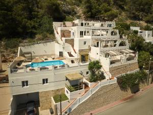 Imagen de la galería de Apartamentos Catharina Maria, en Cala Llonga