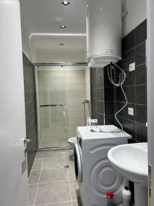 Koupelna v ubytování Shengjin Luxury apartment