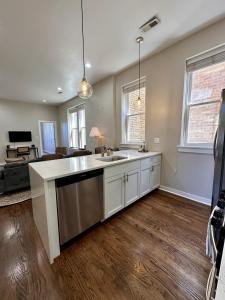 Η κουζίνα ή μικρή κουζίνα στο Flexhome West Town 2BR Apt T1