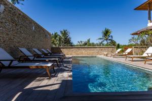 Bazén v ubytování Villa Florens nebo v jeho okolí