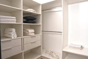 Ảnh trong thư viện ảnh của Puerto Varas frente al Lago Llanquihue "Aedes Salus" ở Puerto Varas