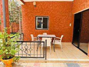 Balkón nebo terasa v ubytování Résidence Diaw's Saly + 20 fotografií