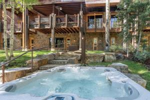 Hoone, kus Palkmajake asub