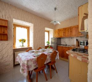 Η κουζίνα ή μικρή κουζίνα στο 123 La Casa nel Bosco