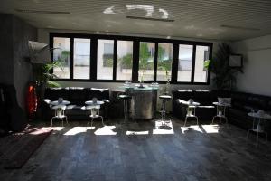 Reštaurácia alebo iné gastronomické zariadenie v ubytovaní Atmos Luxe Navigli