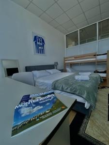 Postel nebo postele na pokoji v ubytování Hostel Nikšić