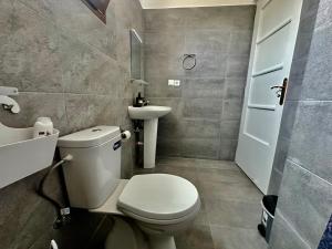 Fotografie z fotogalerie ubytování Mountin View Villa & Rafting In Permet v destinaci Përmet