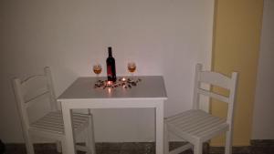 Gallery image of Studio Mary in Perissa