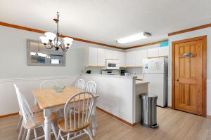 Kuchyň nebo kuchyňský kout v ubytování Siren Song