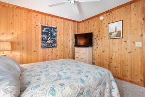 Postel nebo postele na pokoji v ubytování Siren Song + 12 fotografií