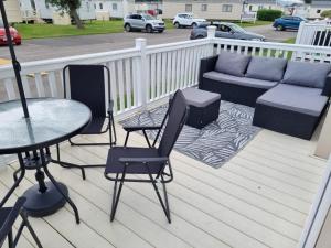 Istumisnurk majutusasutuses Private Caravan Ty Mawr Holiday Park