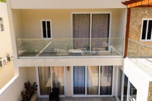 Ban công/sân hiên tại 3BR villa, 4 bathrooms, private pool & a Free-Ford EcoSport 2018