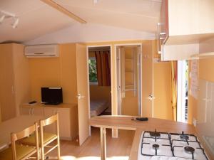 Zdjęcie z galerii obiektu Camping Moraira w mieście Moraira