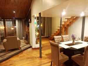 Posezení v ubytování Sumaq Sisa Home & Loft