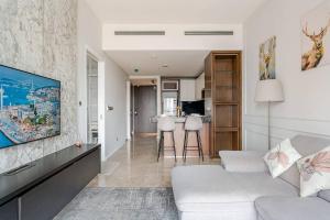 Μια τηλεόραση ή/και κέντρο ψυχαγωγίας στο Designer Luxury Condo Near Bukit Bintang