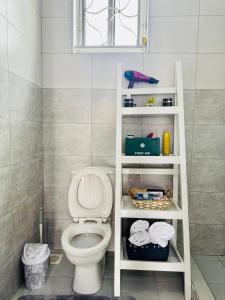Un baño de Semo Homes