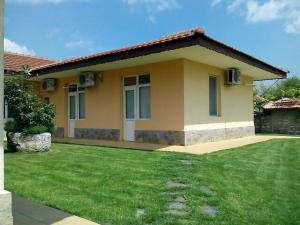 Gallery image of Guesthouse Mirage in Shabla
