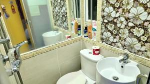 LongWin Hostel - Jordan MTR 욕실