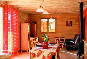 Fotografie z fotogalerie ubytování Gîte des Conquettes v destinaci Salles-la-Source