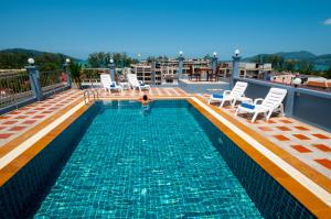 Bazén v ubytování The Crystal Beach Hotel nebo v jeho okolí