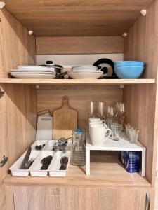 Kuchyňa alebo kuchynka v ubytovaní OhMyHome - Park Mirowski Apartment + 9 fotografií