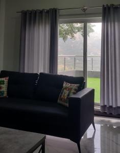 Ảnh trong thư viện ảnh của Aesthetic Apartment Cozy Peaceful view ở Murree