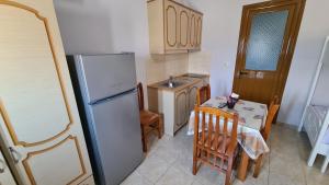 Φωτογραφία από το άλμπουμ του Villa Reshat Caca σε Εξαμίλι