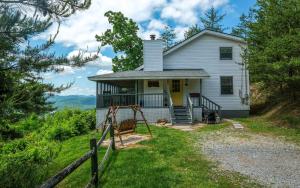 Naturlandskabet i nærheden af villaen