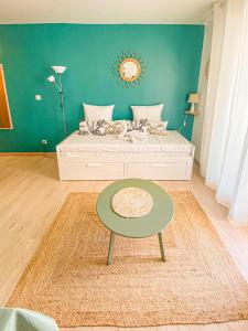 Posezení v ubytování Cosy - 2pers - Proche front de mer - By Sister Home