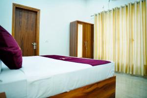 Gallery image of Hotel Red Brick By Admire Stay in Noida +16 photos