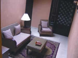 Część wypoczynkowa w obiekcie Hotel Manolo Mayo