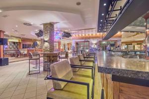 Restauracja lub miejsce do jedzenia w obiekcie ALDIANA CLUB SCHLANITZEN ALM - Hermagor