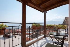 Balkons/terase naktsmītnē Hotel Leto Delphi