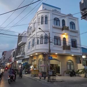 Το κτήριο όπου στεγάζεται  η βίλα