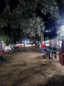 Gallery image of Aquariumi Jale Camping in Jal