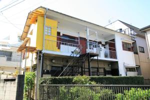 Το κτήριο όπου στεγάζεται  ο ξενώνας