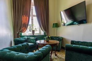 TV a/nebo společenská místnost v ubytování White Brig Guesthouse