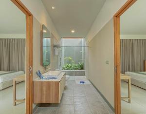 Foto sihtkohas Pangandaran asuva majutusasutuse The Allure Villas Managed by Sahid galeriist