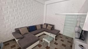 Μια τηλεόραση ή/και κέντρο ψυχαγωγίας στο Arena Dorada Apartaments Los Roques