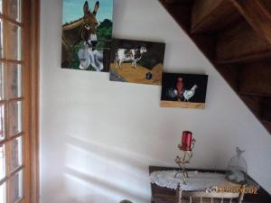 TV a/nebo společenská místnost v ubytování Chambres d'hotes du creulet