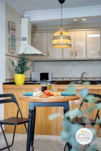 Η κουζίνα ή μικρή κουζίνα στο Apartamento Nispero with shared roofterrace