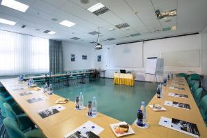 Poslovni prostori in/oz. konferenčna soba v nastanitvi Hotel Paka