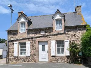 Fotografie z fotogalerie ubytování Ti Daouzek - Proche plage des Sables-dOr v destinaci Plurien